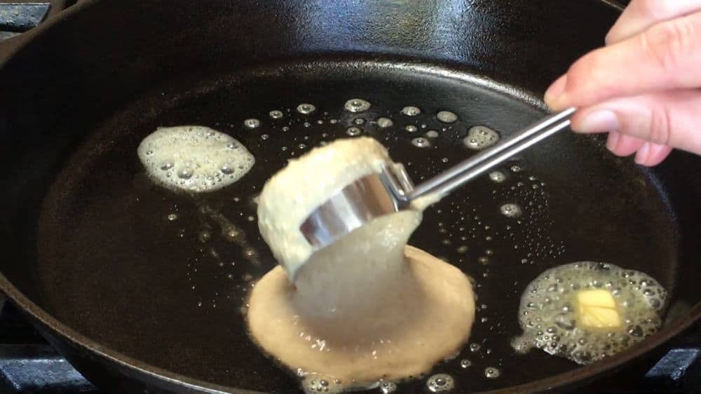 Adding Batter in quarter cup scoops