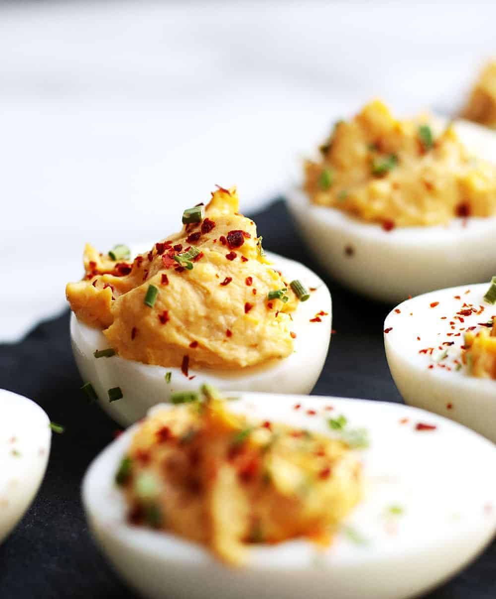 Spicy-Deviled-Eggs-Served-on-slate